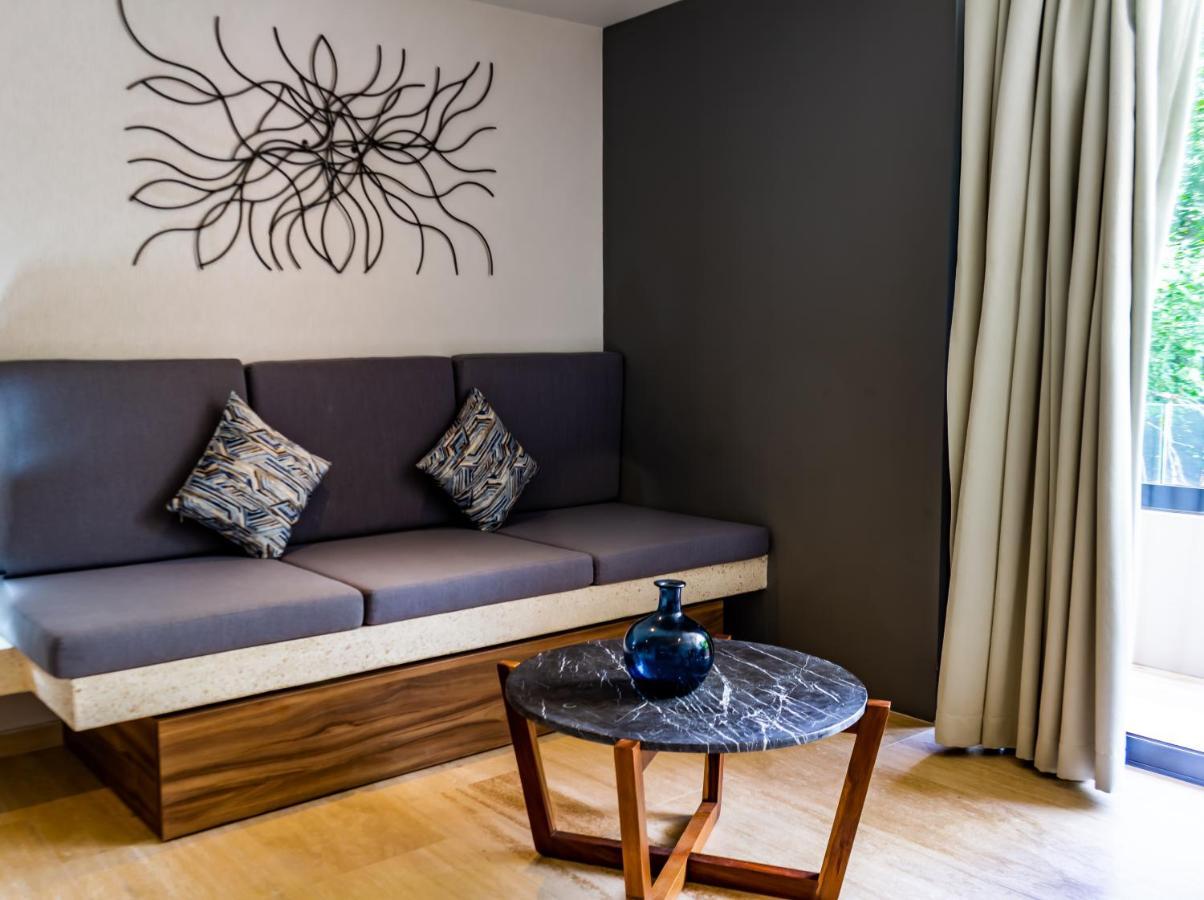 Big Studio At Kaab By The Beach With Roof Top Pool, Sauna And Jacuzzi Near Paseo Del Carmen Mall Playa del Carmen Exterior photo