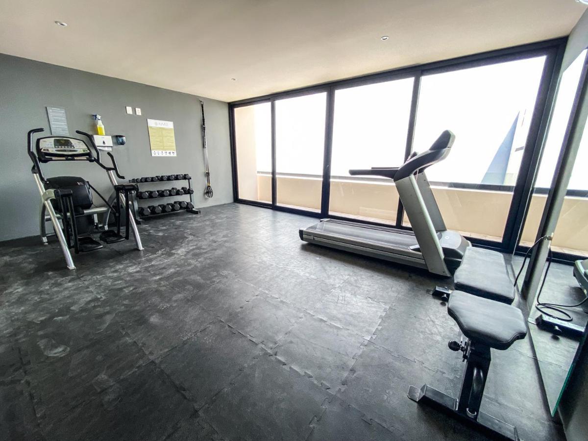 Big Studio At Kaab By The Beach With Roof Top Pool, Sauna And Jacuzzi Near Paseo Del Carmen Mall Playa del Carmen Exterior photo