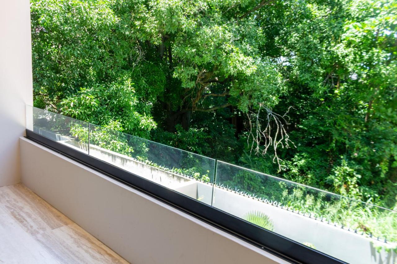 Big Studio At Kaab By The Beach With Roof Top Pool, Sauna And Jacuzzi Near Paseo Del Carmen Mall Playa del Carmen Exterior photo